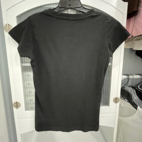 Distressed TAP OUT print VNECK T Shirt - Picture 8 of 14